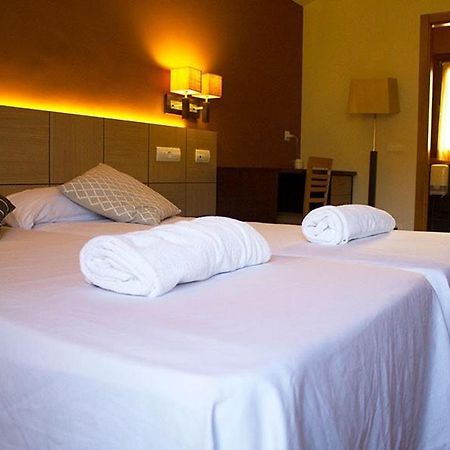 Hotel Valle De Turtzioz Eksteriør billede